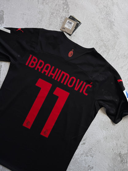 AC Milan 2021-2022 Third Jersey — Ibrahimović #11 L