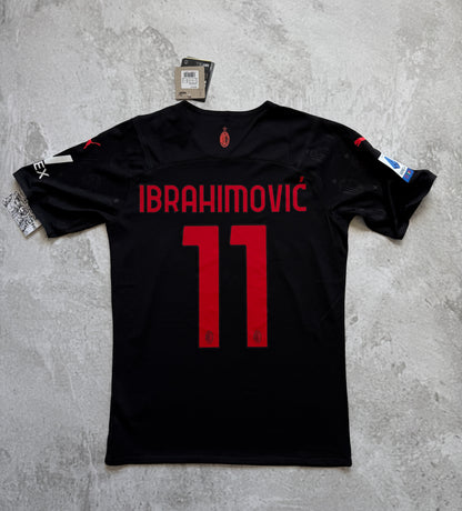 AC Milan 2021-2022 Third Jersey — Ibrahimović #11 L