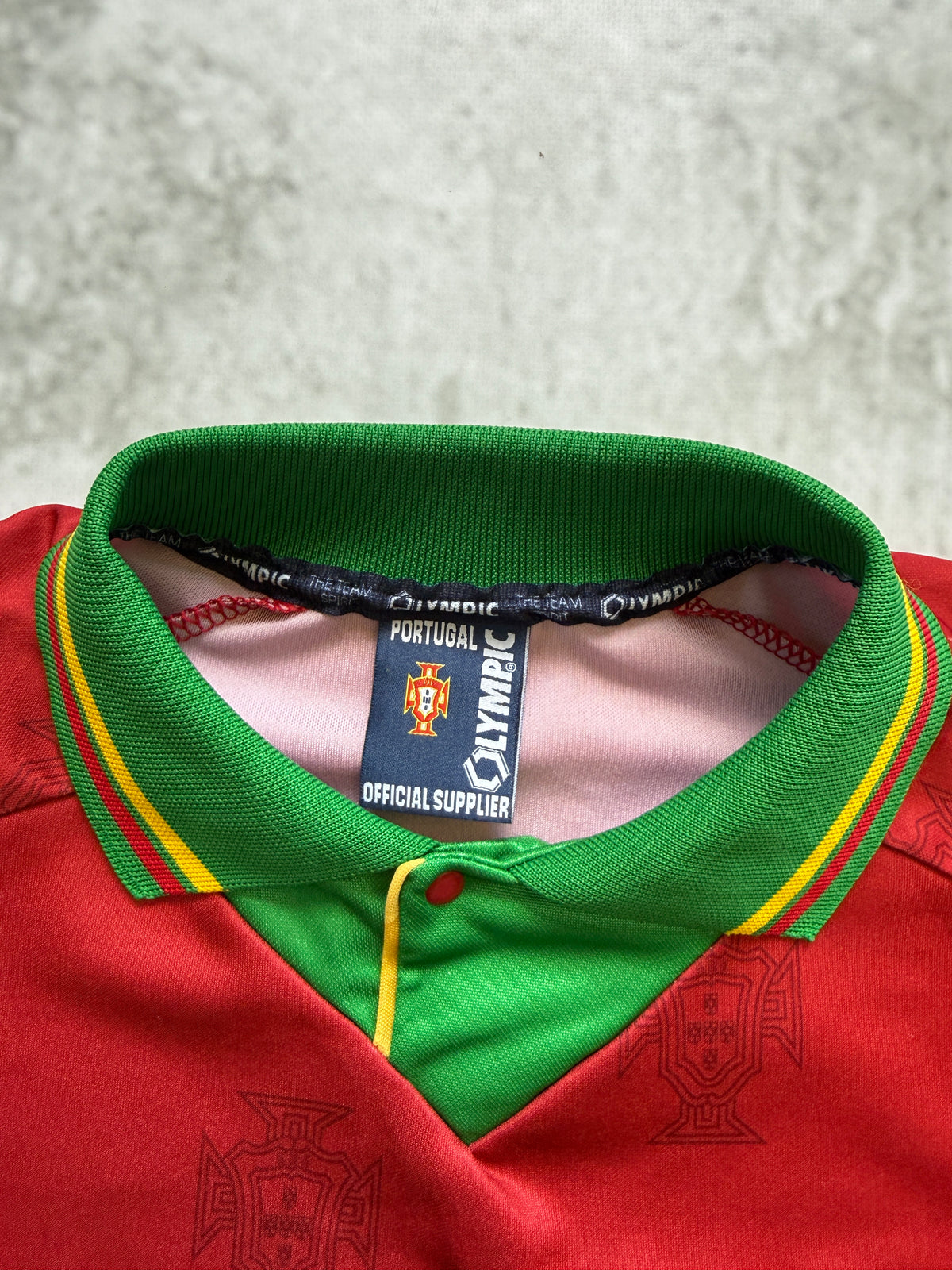 Portugal 1995-1996 Home Jersey L