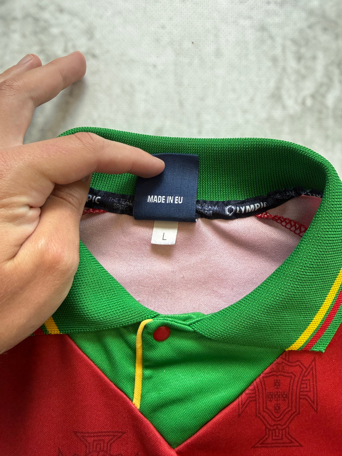Portugal 1995-1996 Home Jersey L
