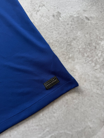 Chelsea 2022-2023 Home Jersey — Cucurella #32 L