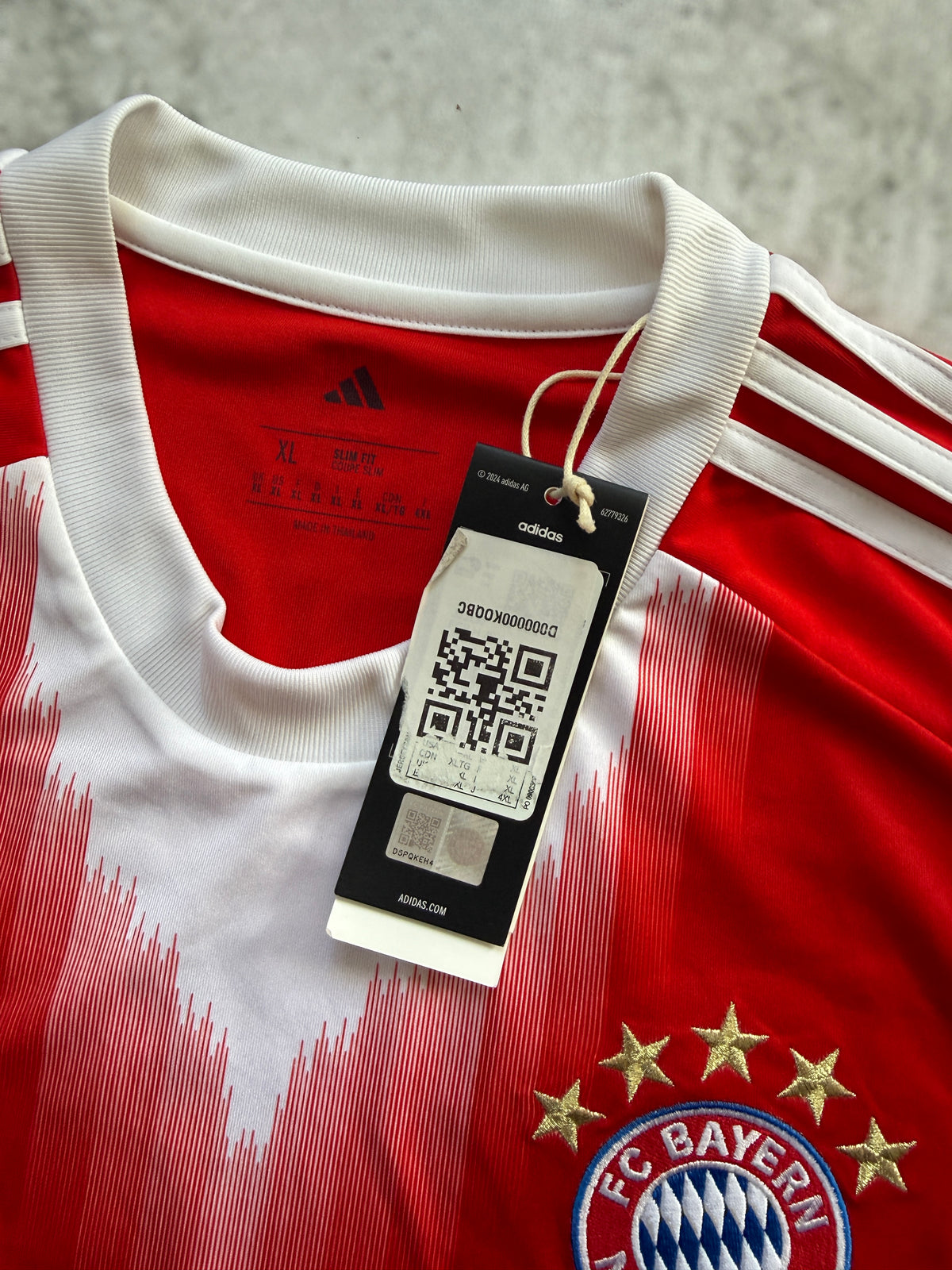 Bayern Munich 2025-2026 Home Jersey — Musiala #10 XL