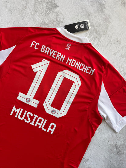 Bayern Munich 2025-2026 Home Jersey — Musiala #10 XL
