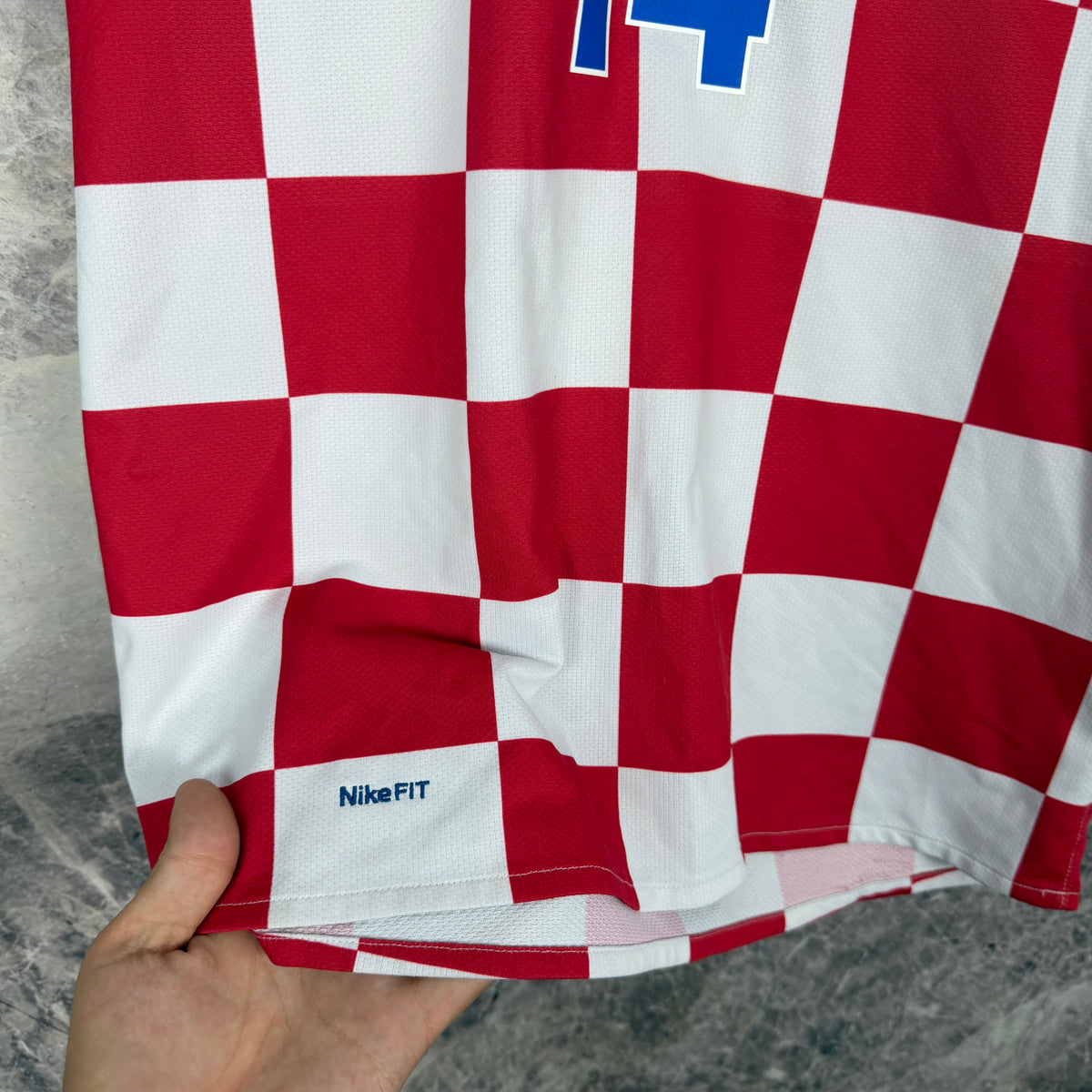 Croatia 2008-2009 Home Jersey — Modrić #14 M