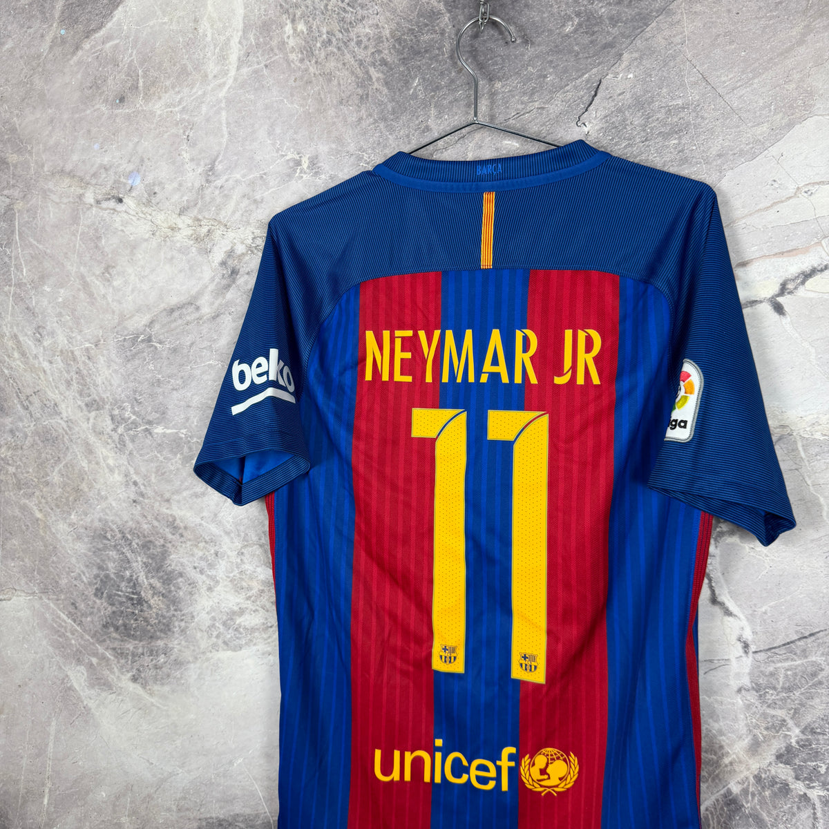 Barcelona 2016-2017 Home Jersey — Neymar Jr #11 S