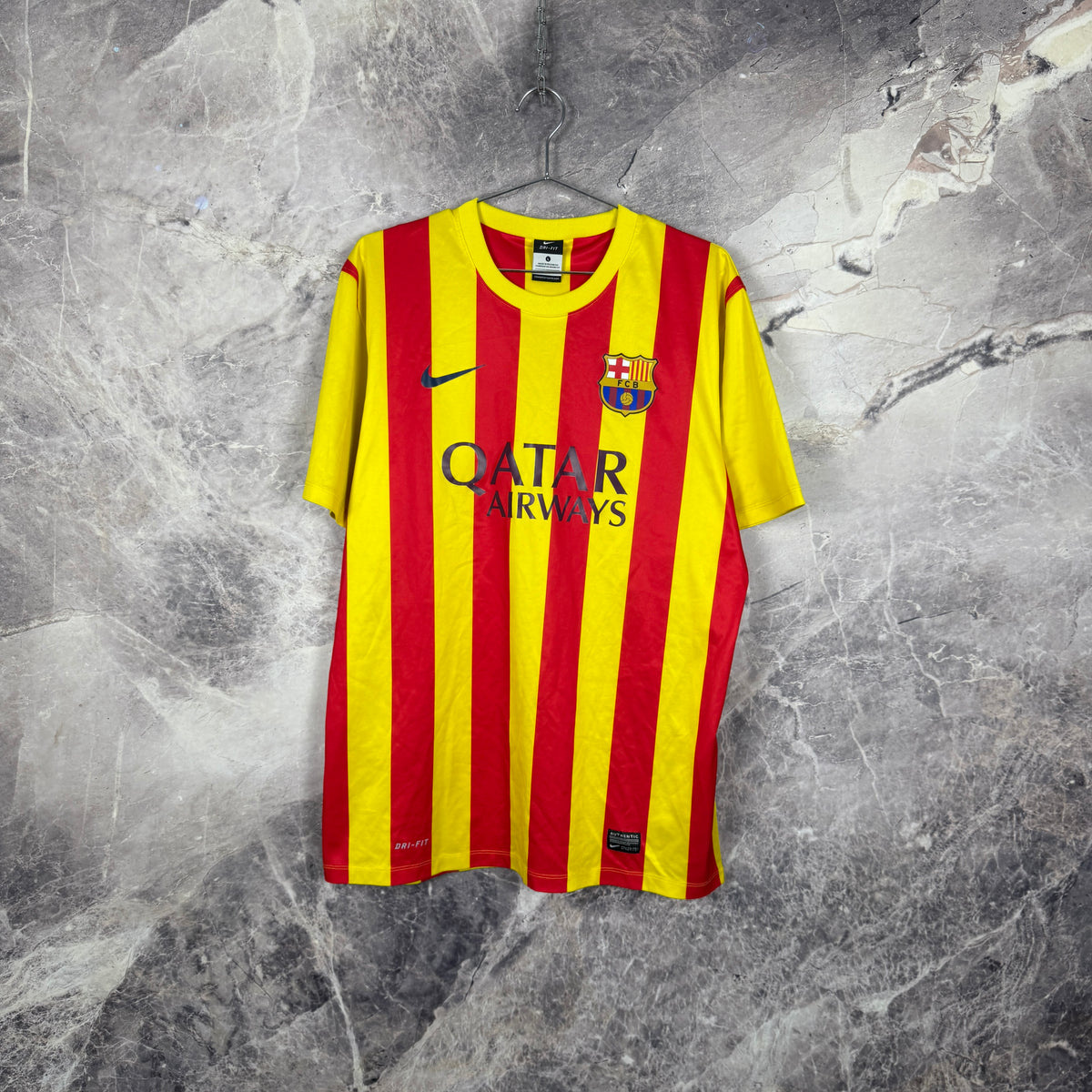 Barcelona 2013-2014 Away Jersey — Neymar Jr #11 L