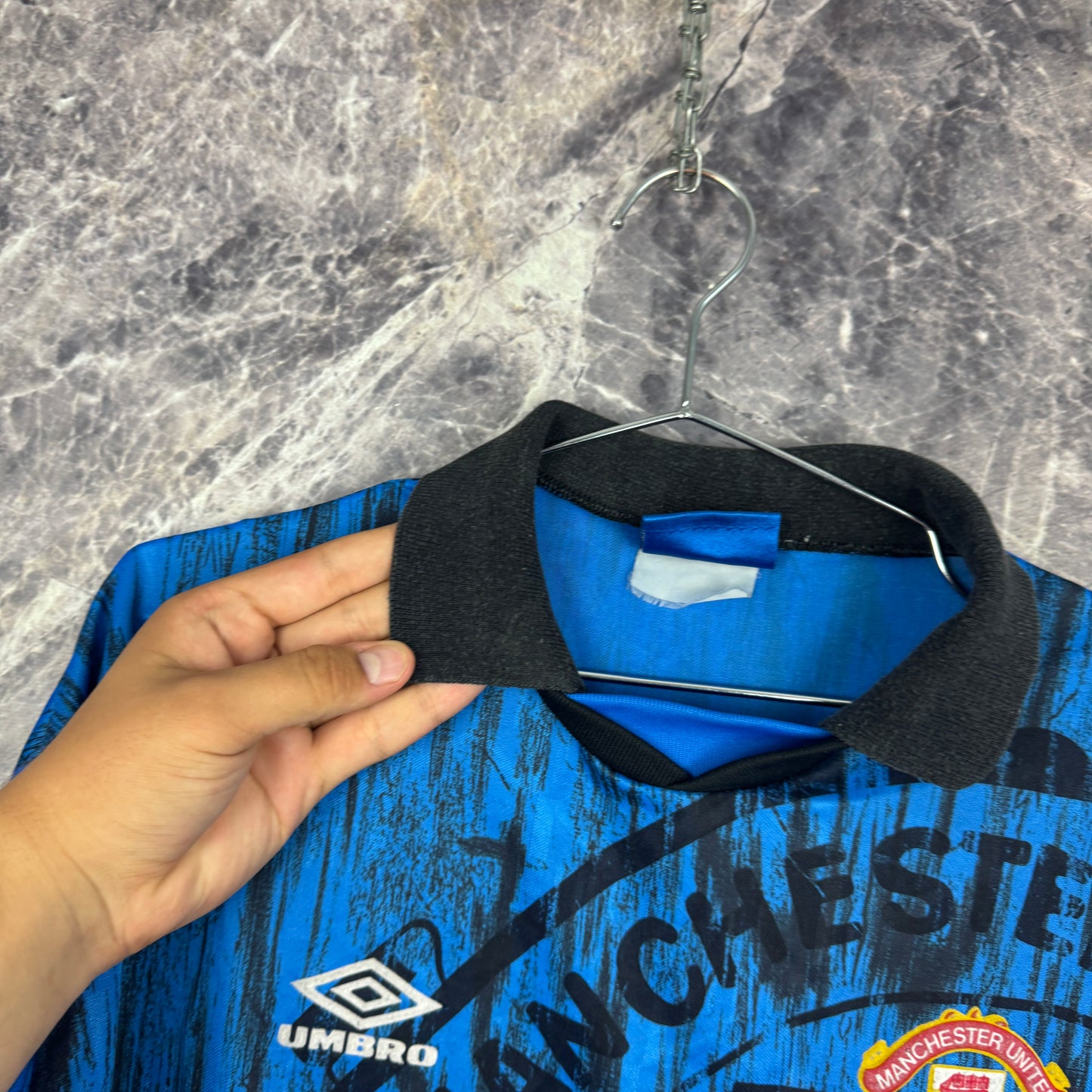 Manchester United 1992-1993 Away Jersey — XL
