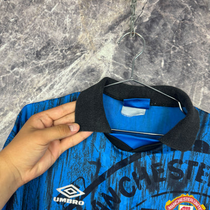 Manchester United 1992-1993 Away Jersey — XL