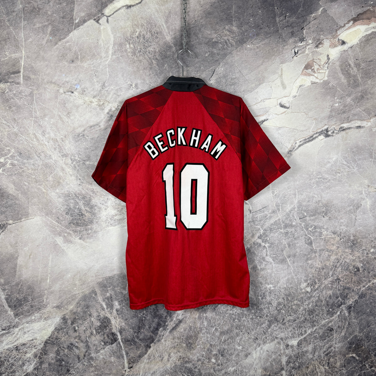 Manchester United 1996-1998 Home Jersey — Beckham #10 L