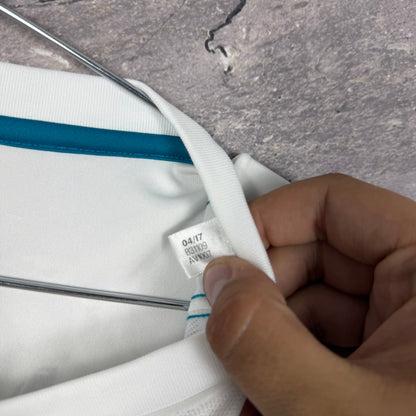 Real Madrid 2017-2018 Home Jersey — Ronaldo #7 M