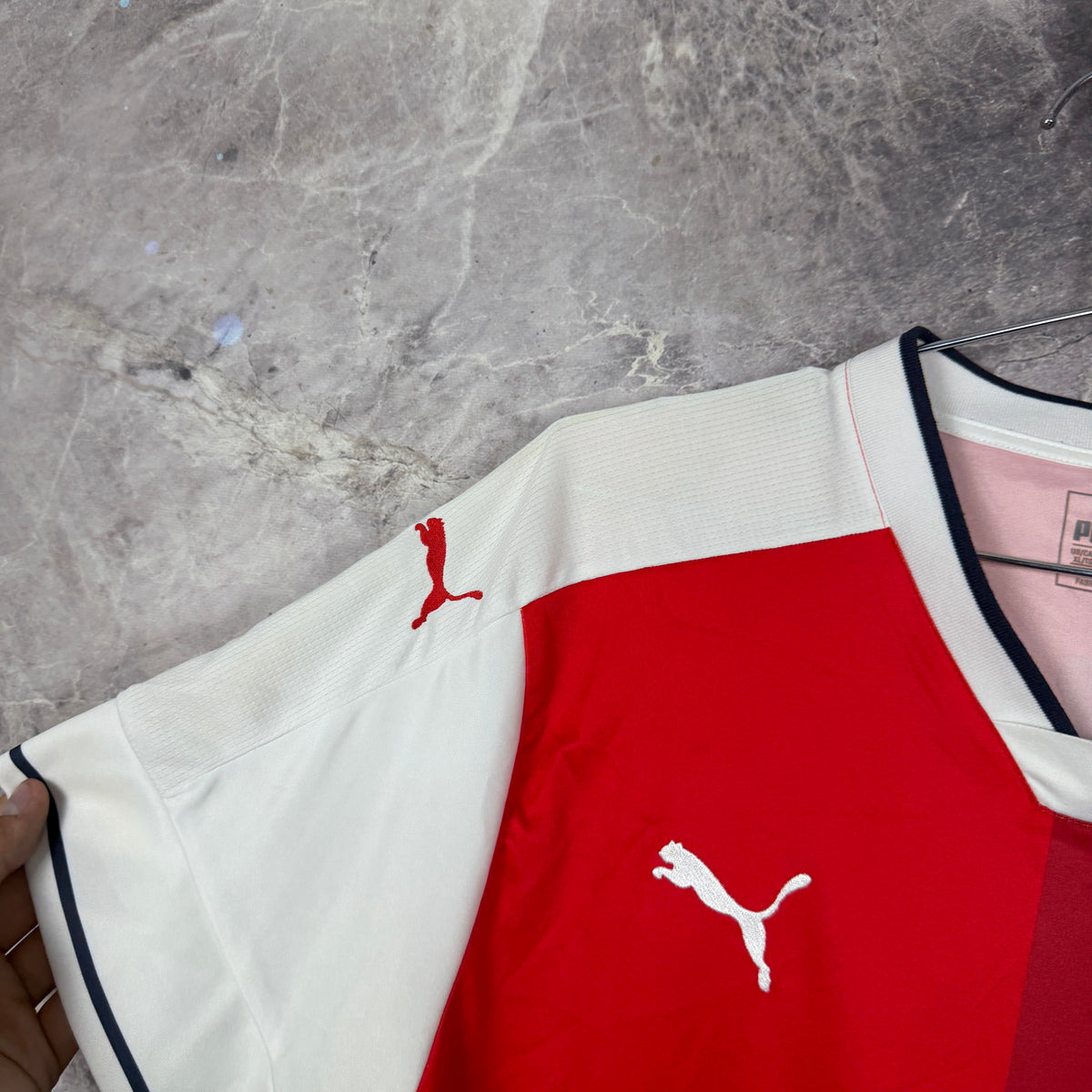 Arsenal 2016-2017 Home Jersey — Özil #11 XL