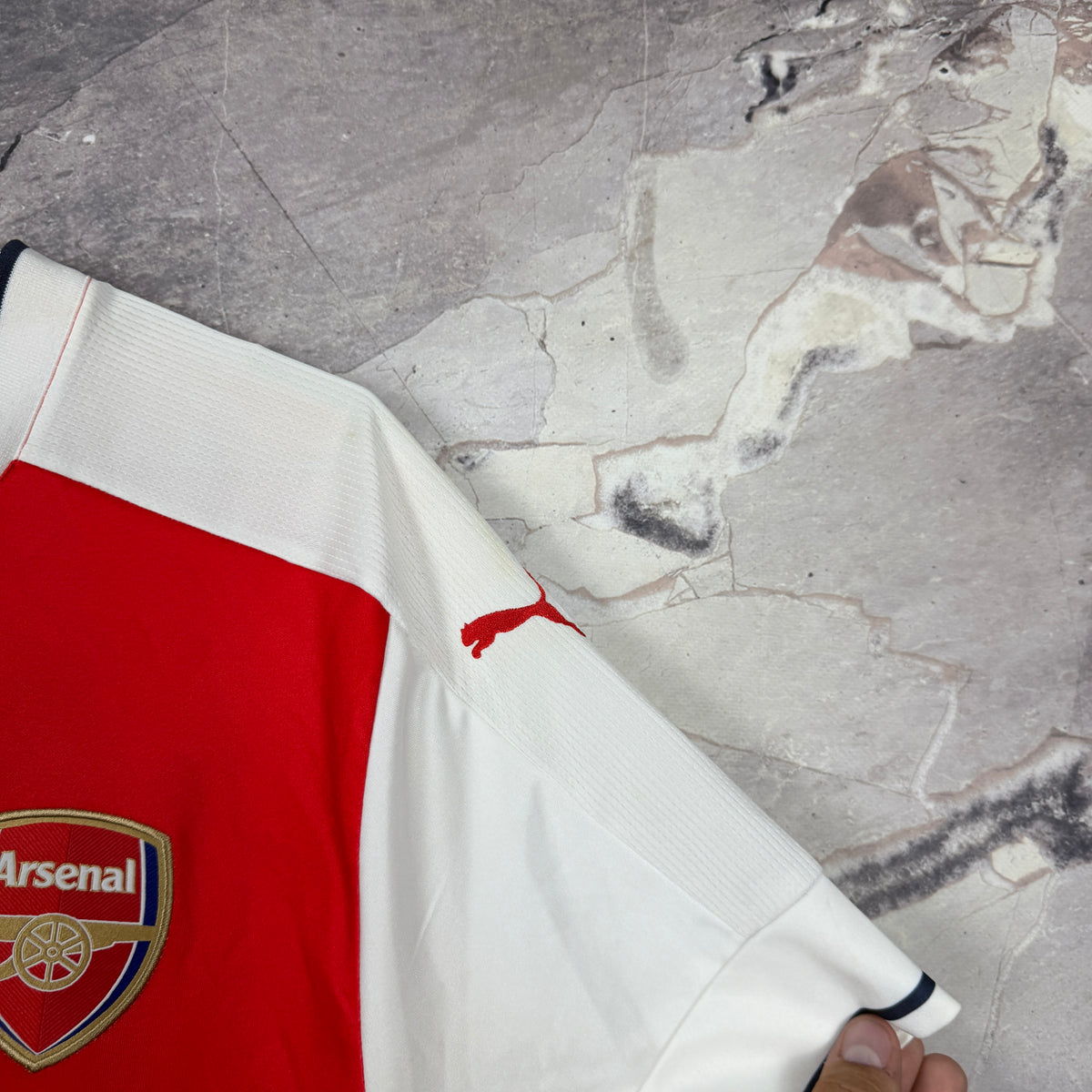 Arsenal 2016-2017 Home Jersey — Özil #11 XL
