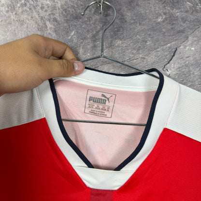 Arsenal 2016-2017 Home Jersey — Özil #11 XL