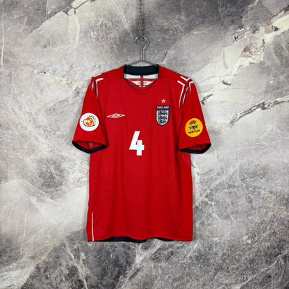 England 2004-2006 Away Jersey — Gerrard #4 M