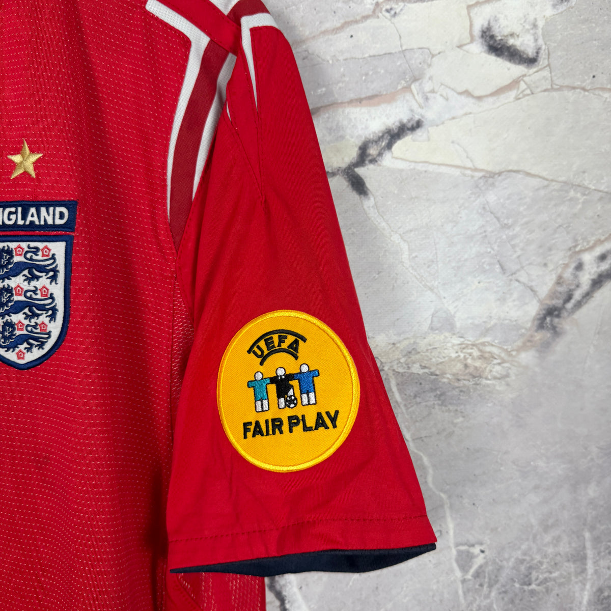 England 2004-2006 Away Jersey — Gerrard #4 M