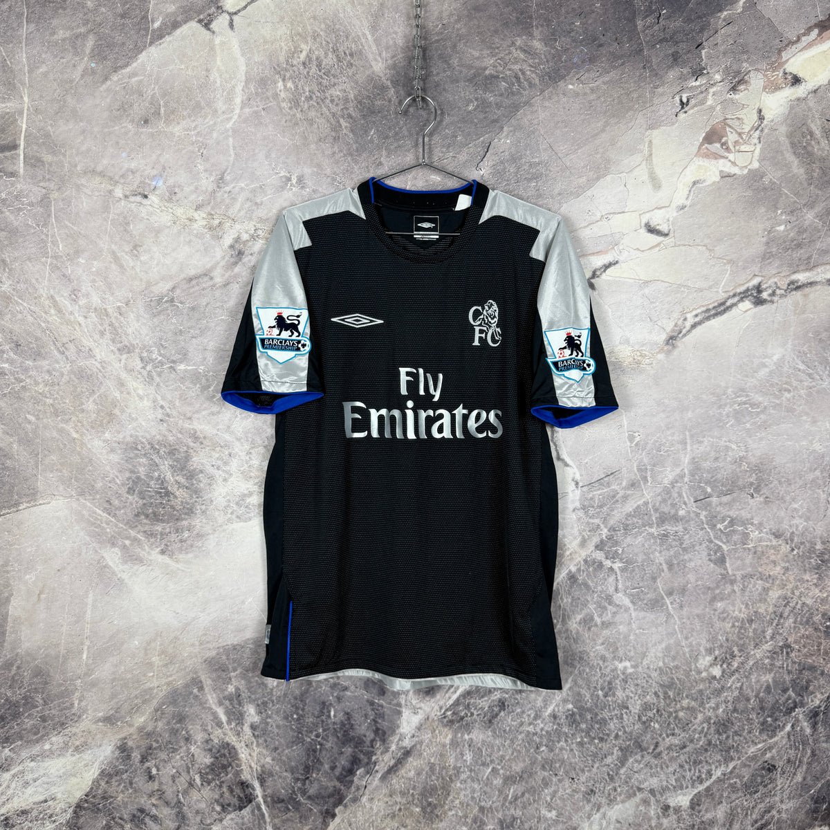 Chelsea 2004-2005 Away Jersey — Drogba #15 M